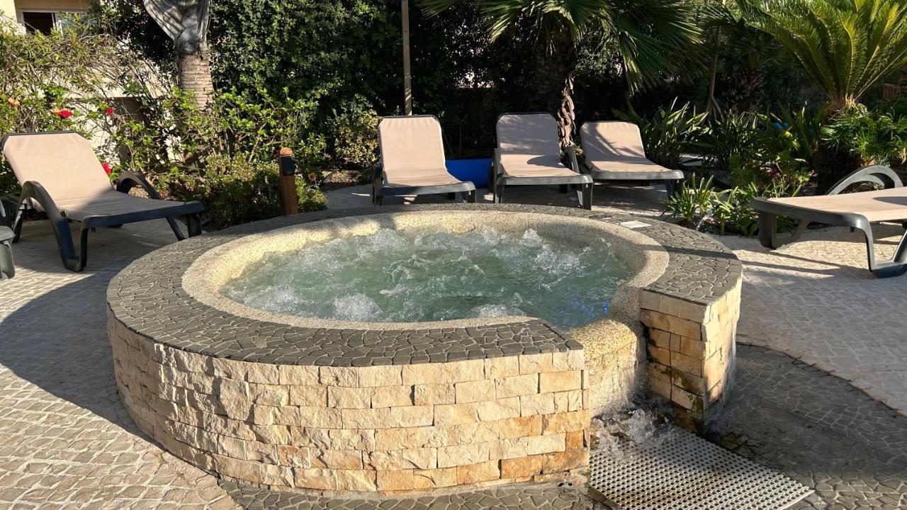 Ocean Village Luxury 2 Bed 2 Bath Apartment - Amazing Views - Pools And Jacuzzis Gibraltar Ngoại thất bức ảnh