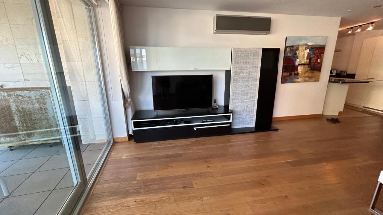 Ocean Village Luxury 2 Bed 2 Bath Apartment - Amazing Views - Pools And Jacuzzis Gibraltar Ngoại thất bức ảnh