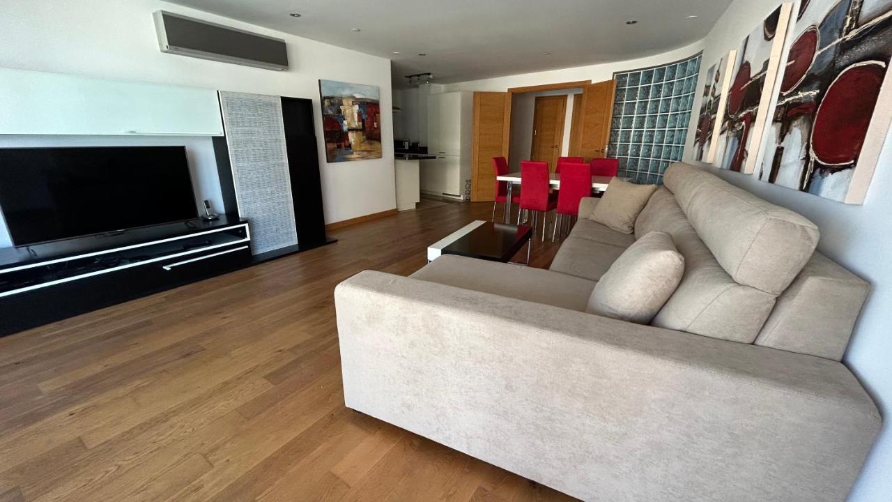 Ocean Village Luxury 2 Bed 2 Bath Apartment - Amazing Views - Pools And Jacuzzis Gibraltar Ngoại thất bức ảnh