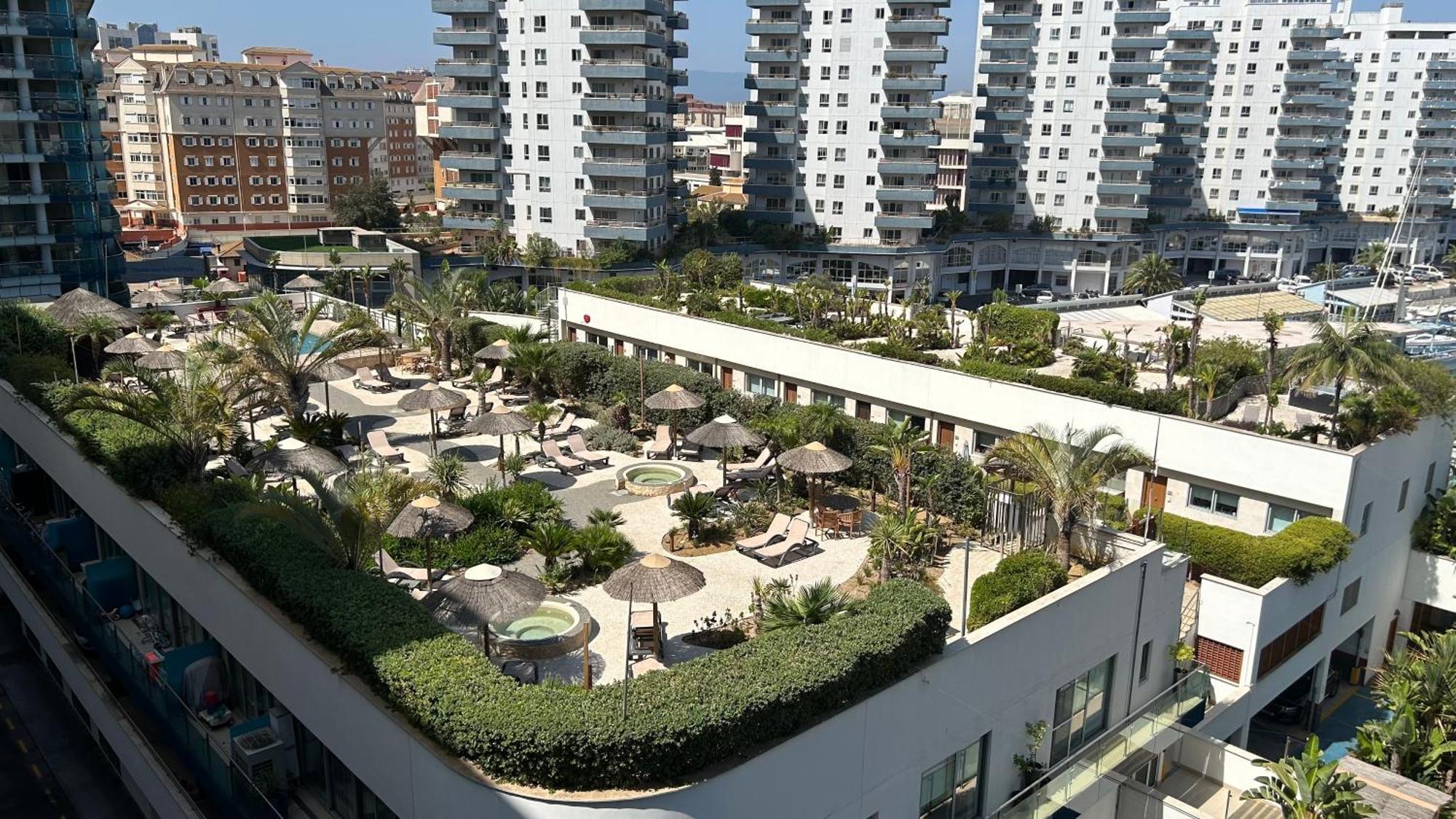 Ocean Village Luxury 2 Bed 2 Bath Apartment - Amazing Views - Pools And Jacuzzis Gibraltar Ngoại thất bức ảnh